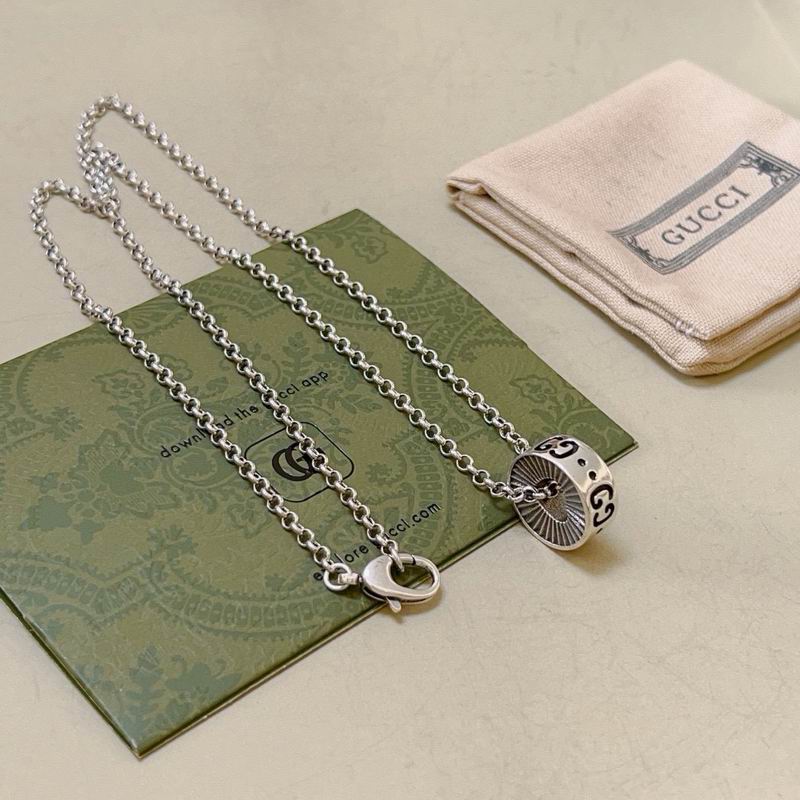 Gucci Necklace 08yxs59